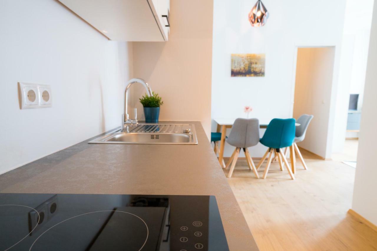 Residence, Herbststrasse - Ottakring * Vienne